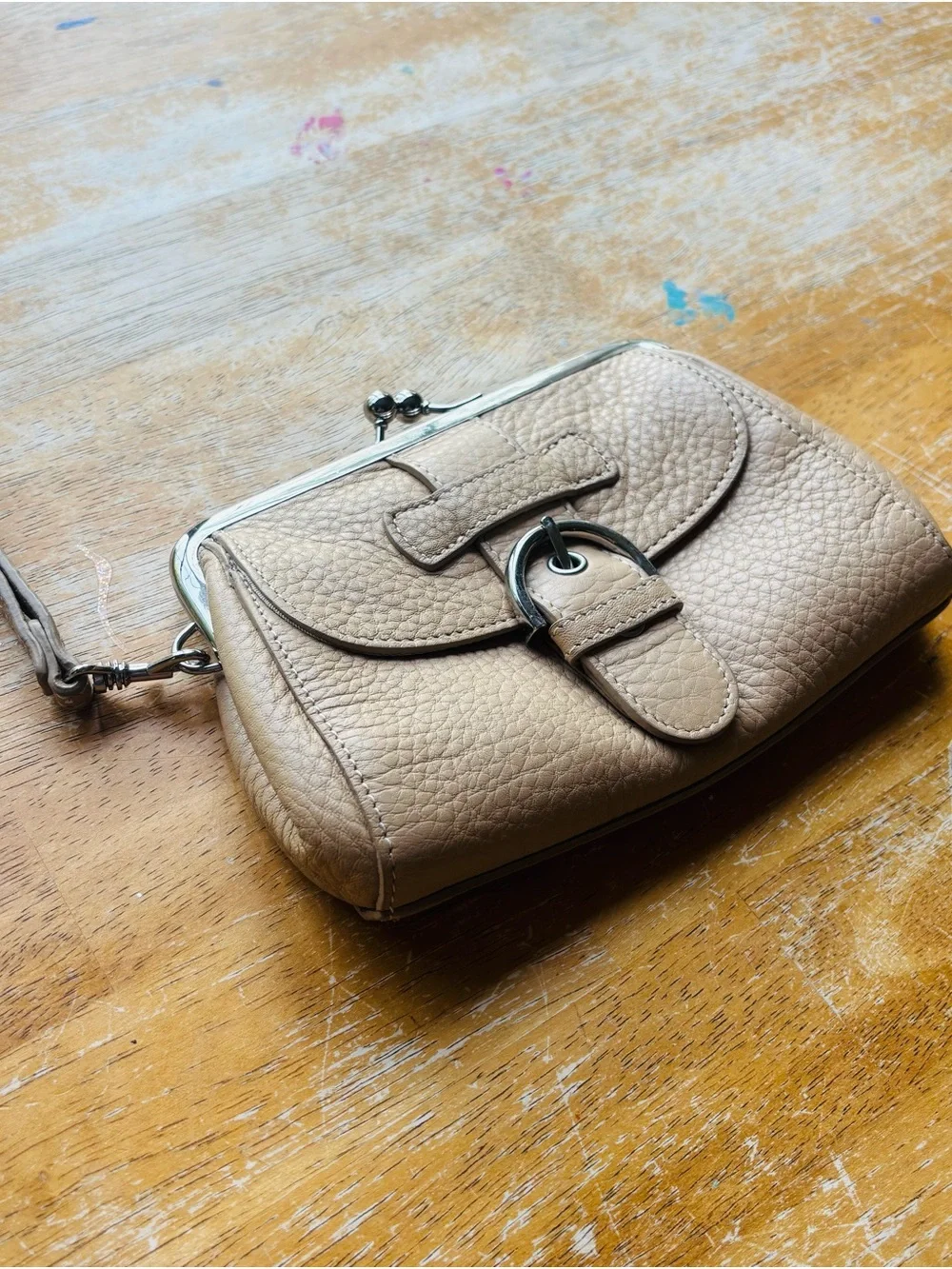 Talbots Taupe Pebble 100% Leather Wristlet Kisslock Clutch